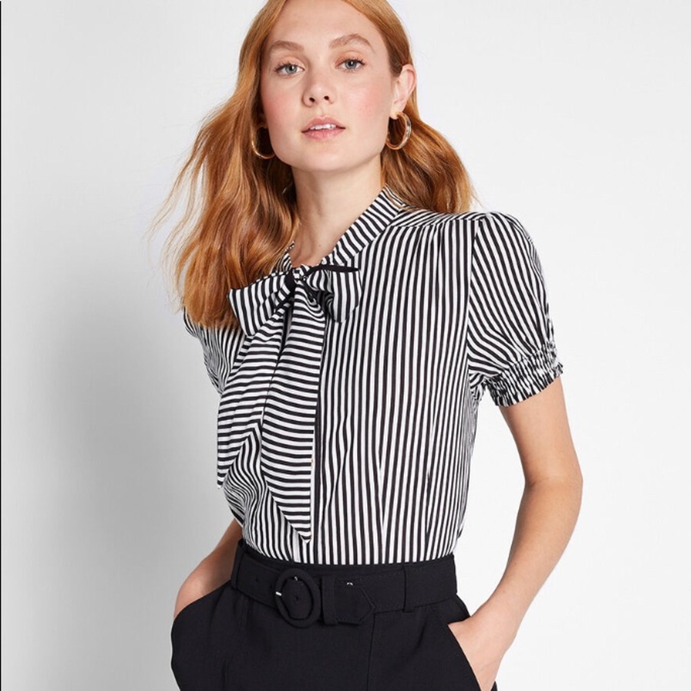 Hell Bunny bow shirt Europe size L .